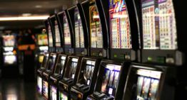 Advantages of Playing Slot machines On the web
